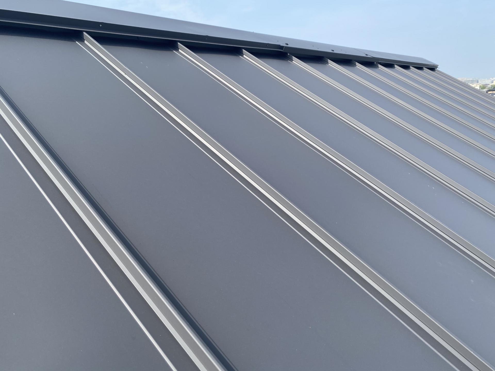 平野区で屋根工事ならIZUMIへ｜屋根修理・屋根リフォームに対応